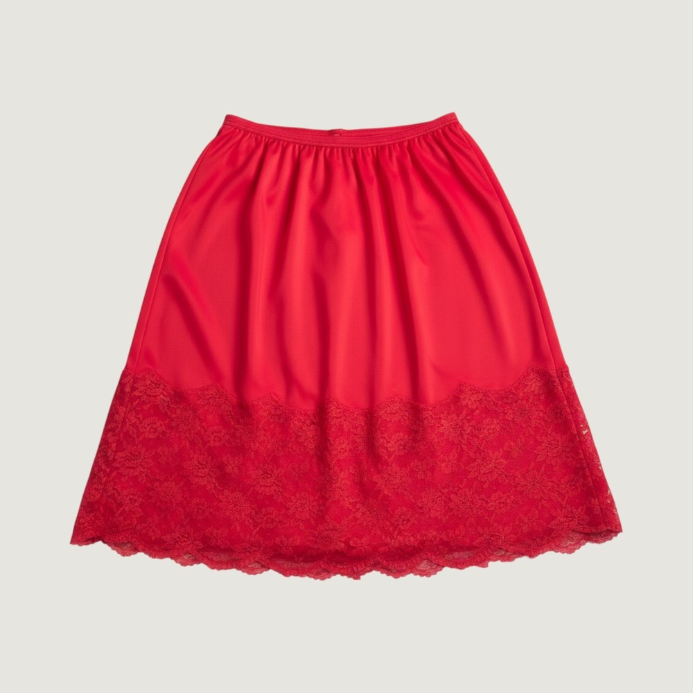 Vintage Vanity Fair Red Lace Trim Half Slip Skirt Scalloped Floral Hem Lingerie